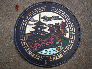 Illustration for article titled The World of Japanese Manholes is Wonderful and Colorful
